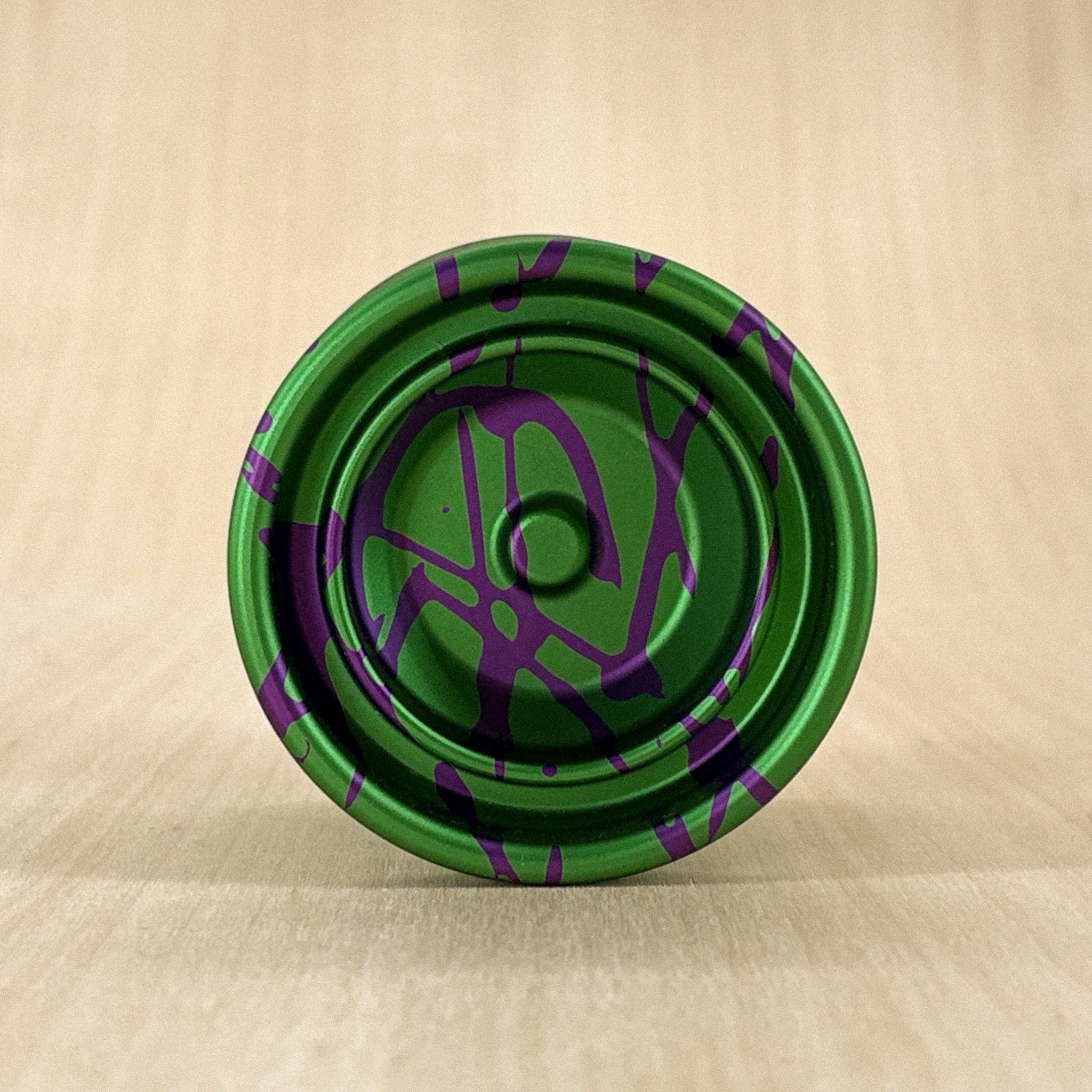 LEAF - カリブーロッジ(CLYW) ① Leaf yo-yo by CLYW