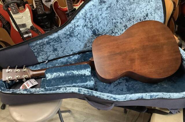 Martin 00-15M Mahogany マイク搭載！ 【 アンプに繋げる マーチン