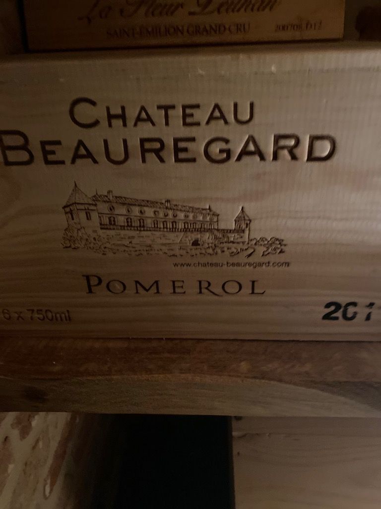 Chateau Beauregard 2016 赤ワイン 専用ボックス入り Chateau