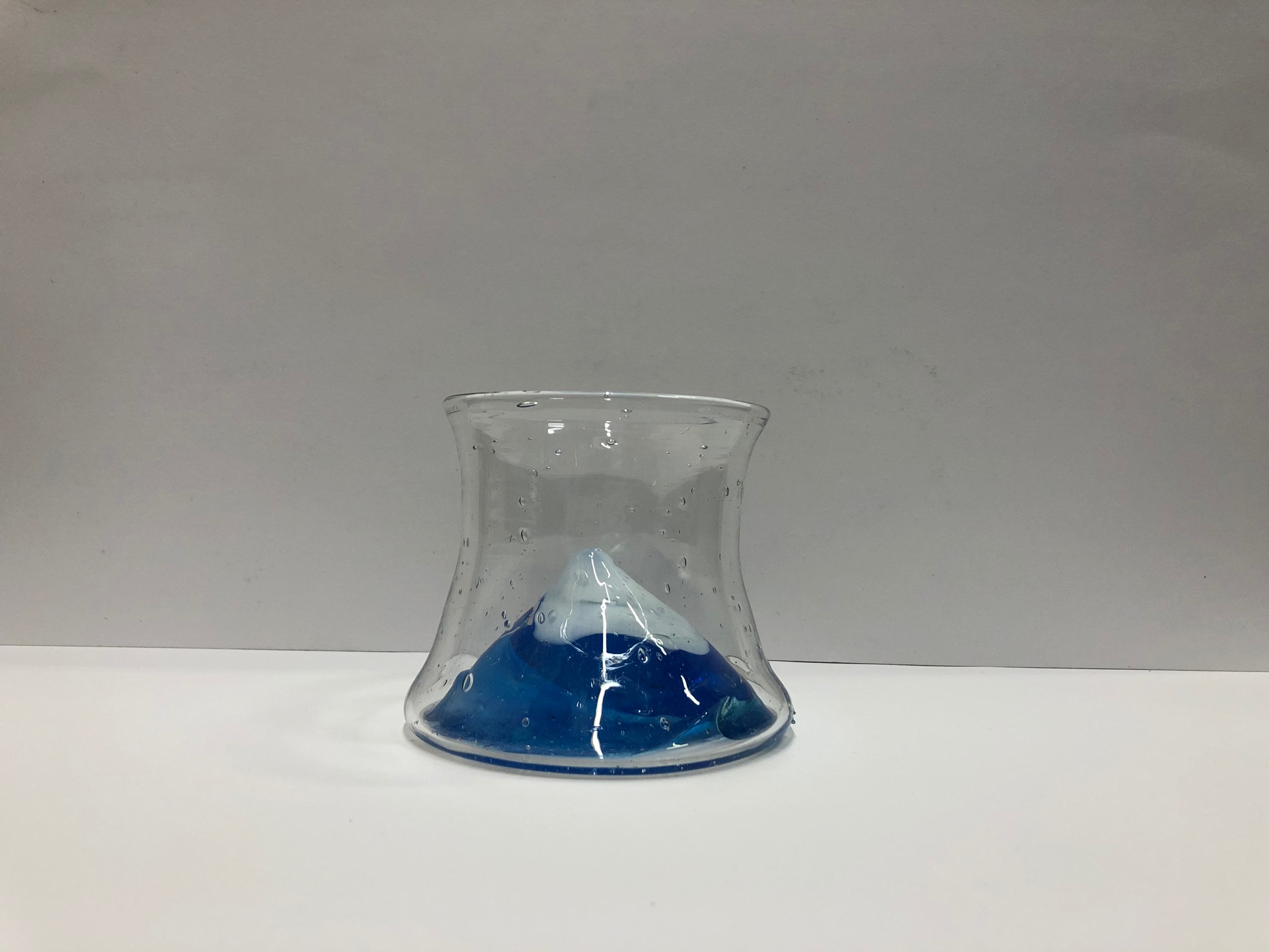 宙吹きガラス体験】世界に一つ！あなただけのガラス作品を作りませんか