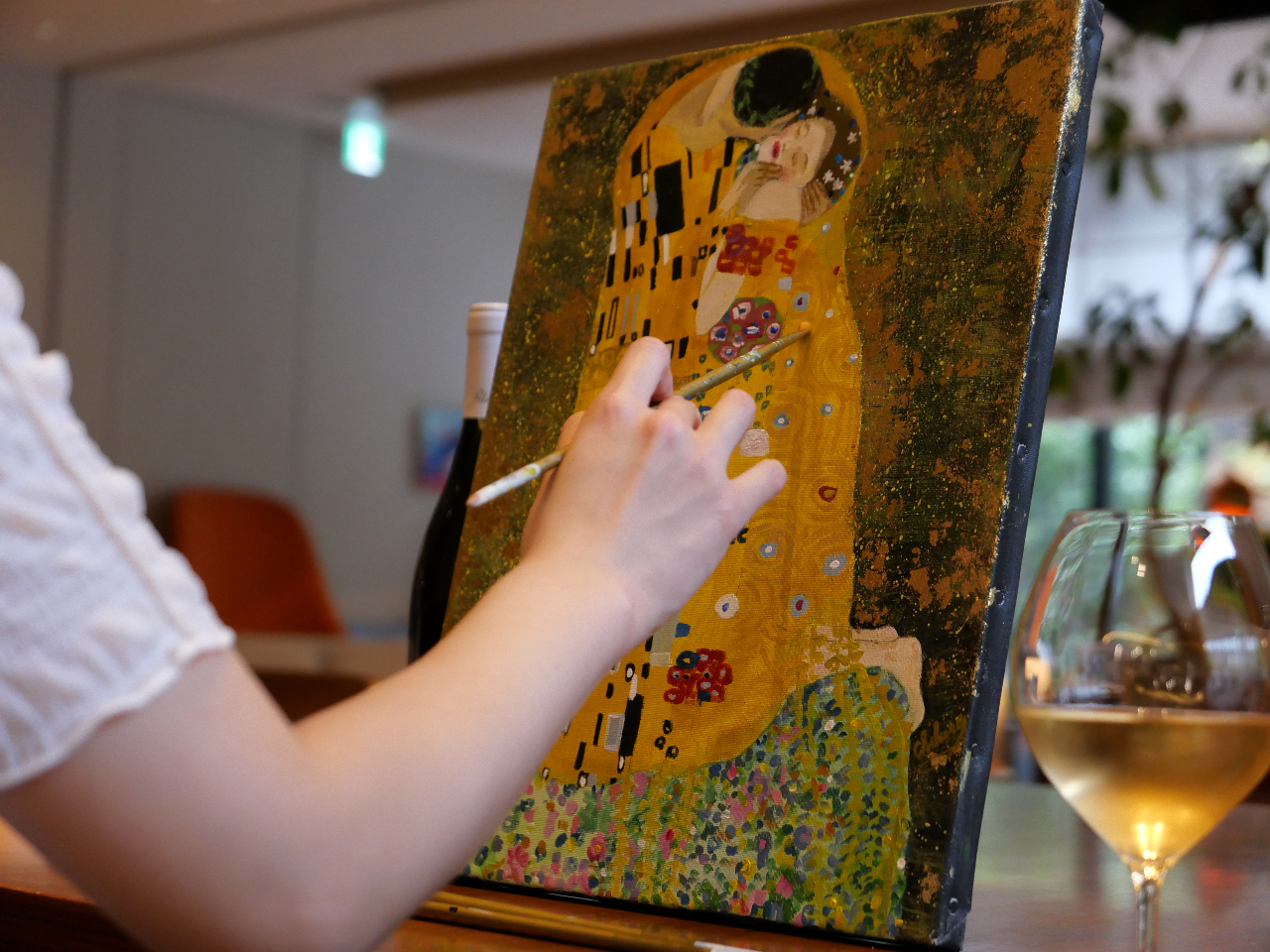 T. Kato 女性とワインの絵画 T. Kato 女性とワインの絵画 T. Kato 女性