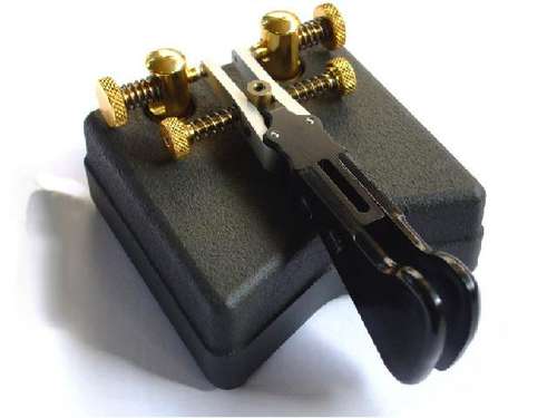 BY-4 Bencher Iambic Paddle Key | Black Base Gold Components