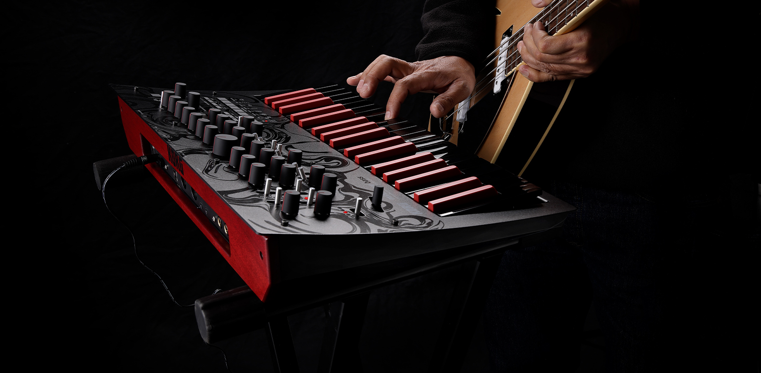 minilogue bass - POLYPHONIC ANALOGUE SYNTHESIZER | KORG (Middle