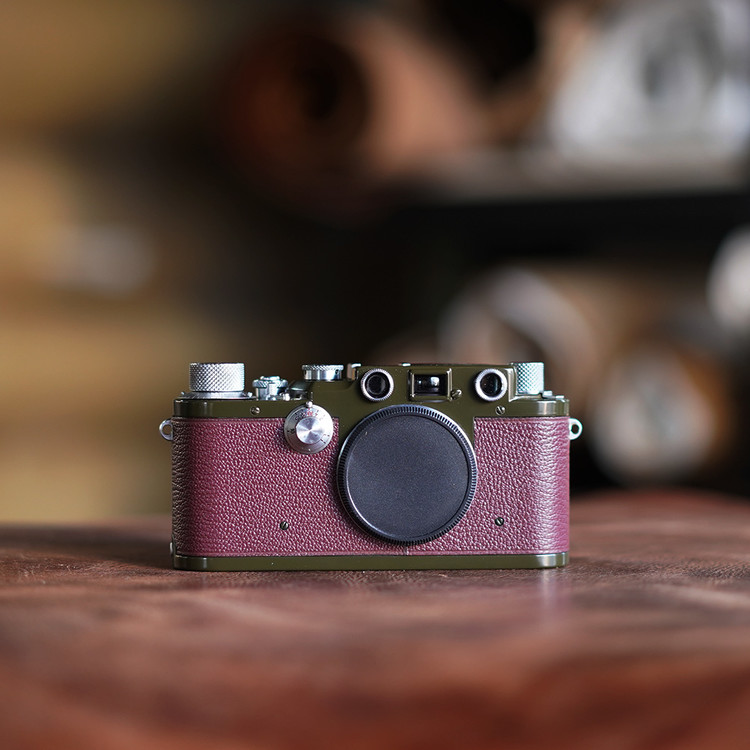 Leica Barnack IIIc / Real leather skin : LEICA CASES & STRAPS by