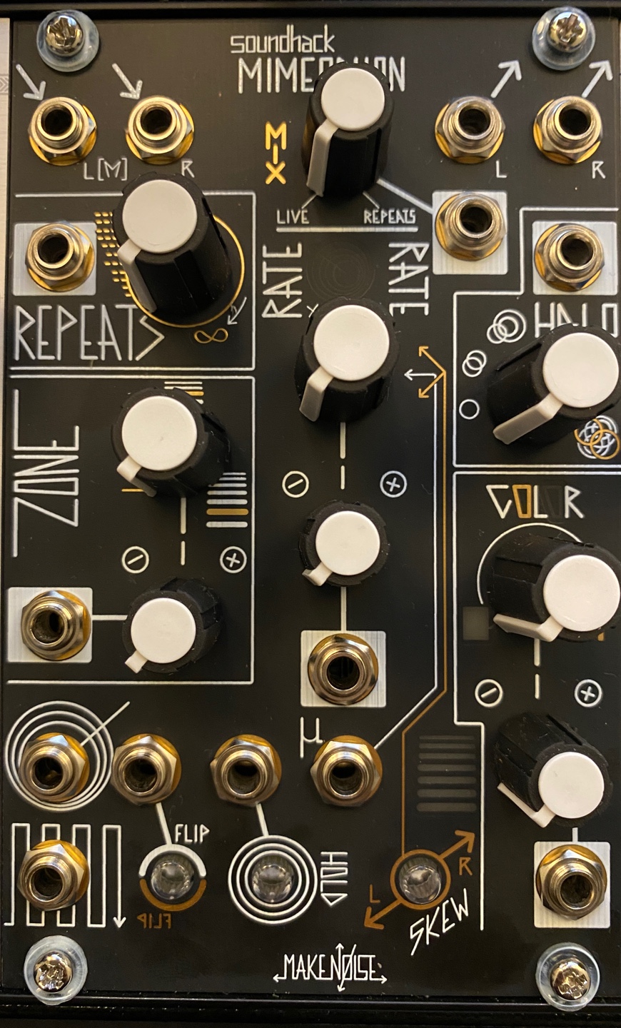 Mannequins W/ モジュラーシンセ ユーロラック