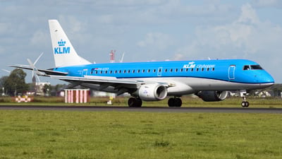 KLMオランダ航空 ERJ-190 PH-EZX 1/200 KLMオランダ航空 ERJ-190 PH