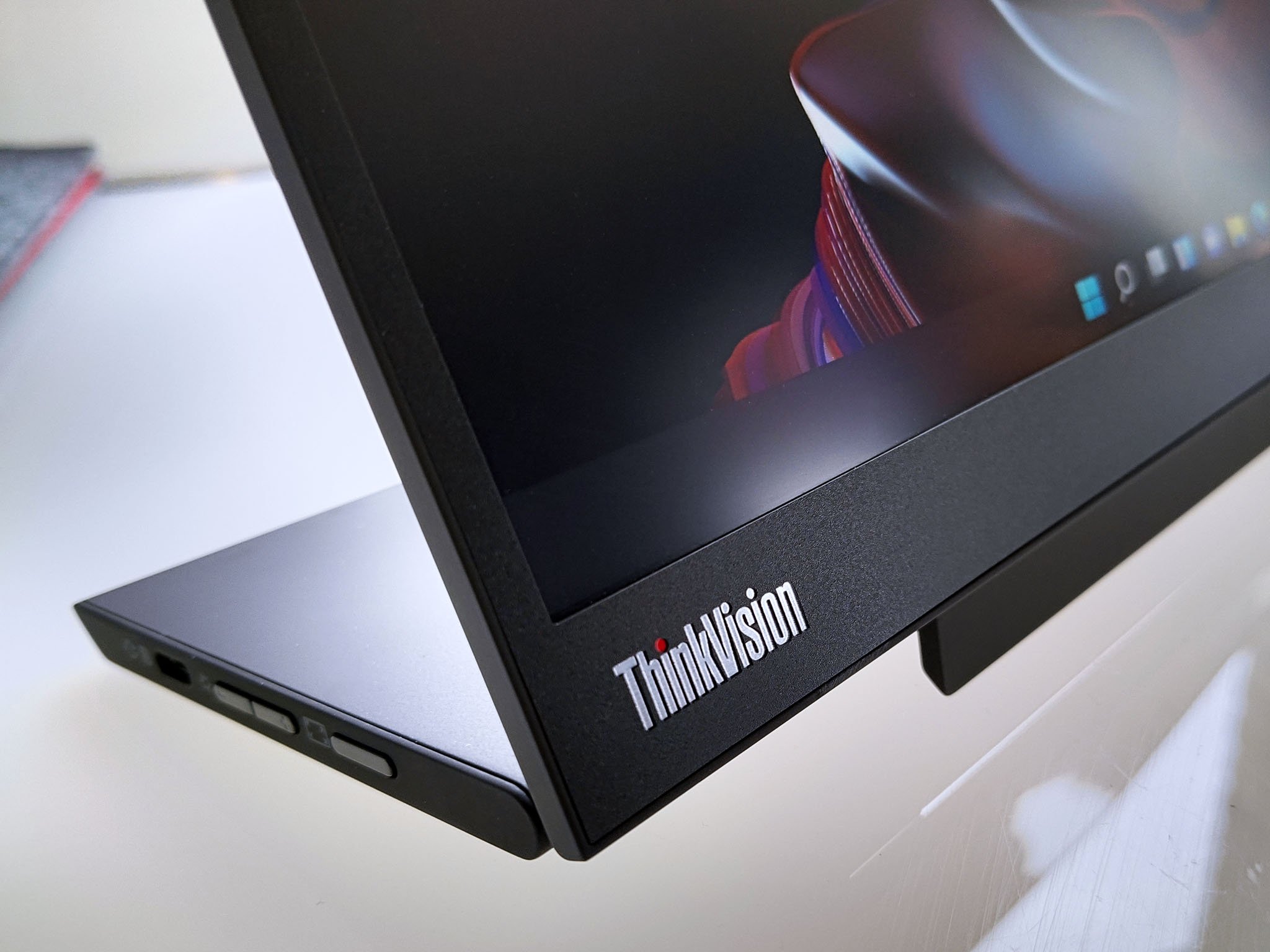 ディスプレイ・モニター本体 Lenovo ThinkVision M17d #1 ディスプレイ
