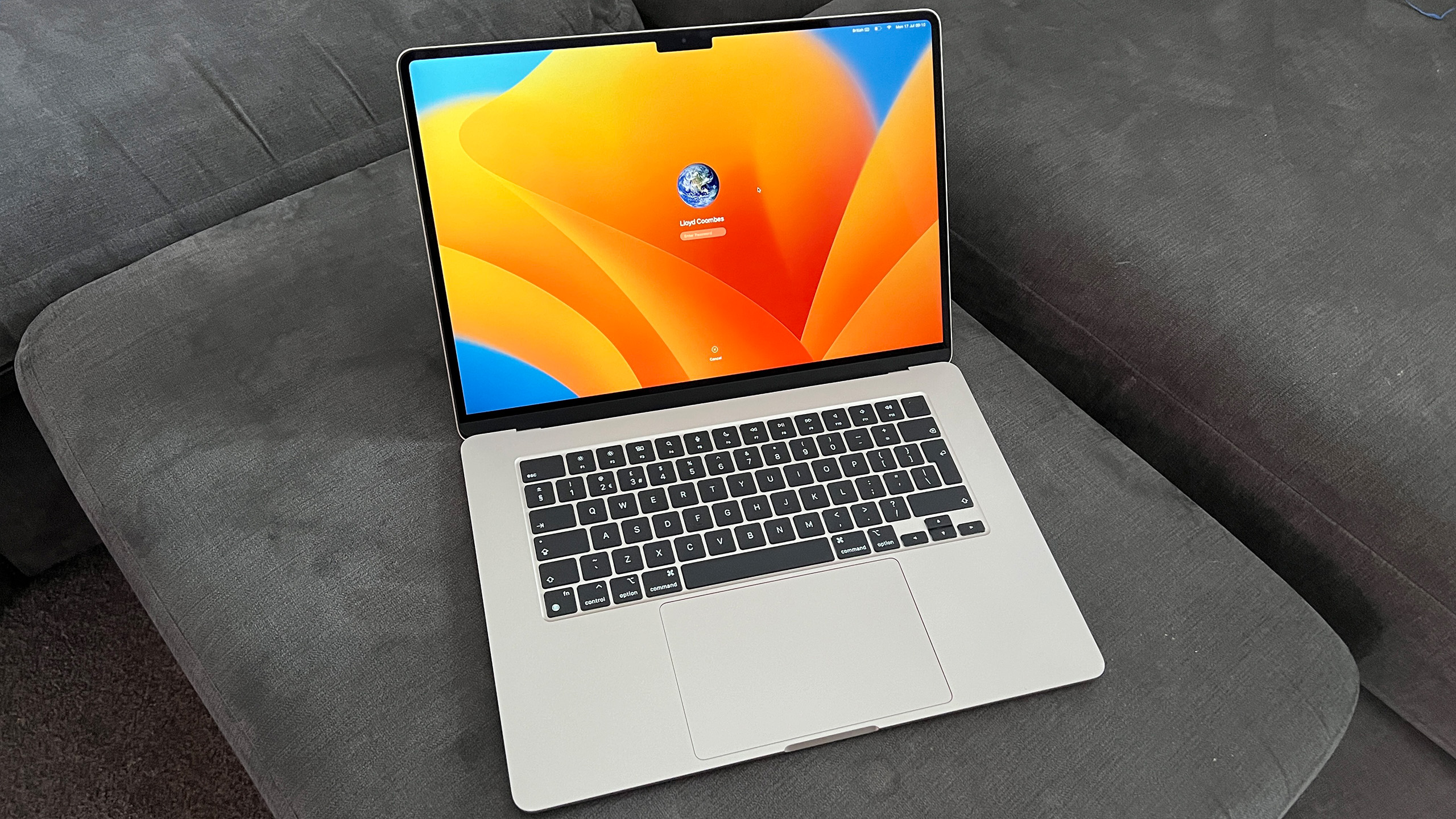 美品】MacBookAir M2メモリ8GB ストレージ256GB 2022-snowpeakHDタープ