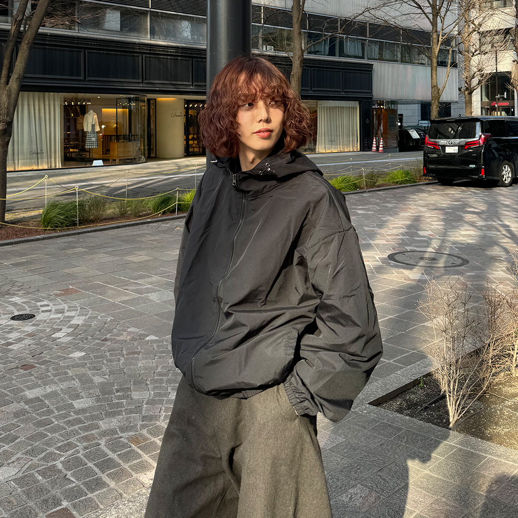 ユニセックス）ベーシックナイロンウィンドーブレーカー