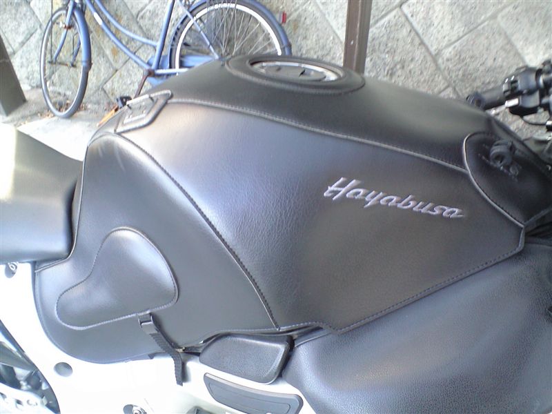 gsx1300r 初期型 Hayabusa バグスター タンクカバー 99-07 スズキ