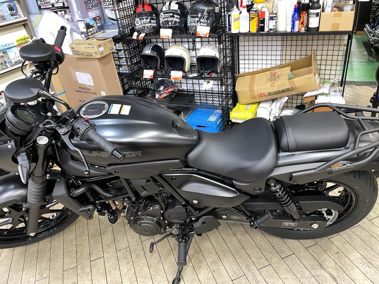 カワサキ エリミネーター タンク カワサキ Kawasaki タンク 黒 新型