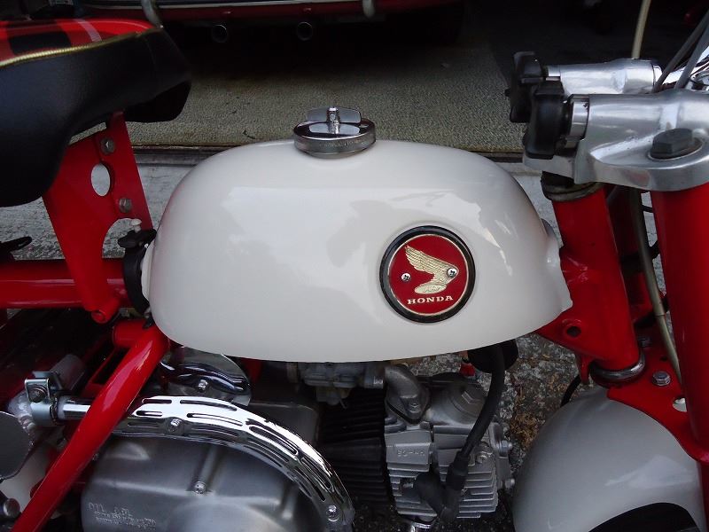 モンキー Z50M 希少な角タンク モンキー Z50M 希少な角タンク 高 品質