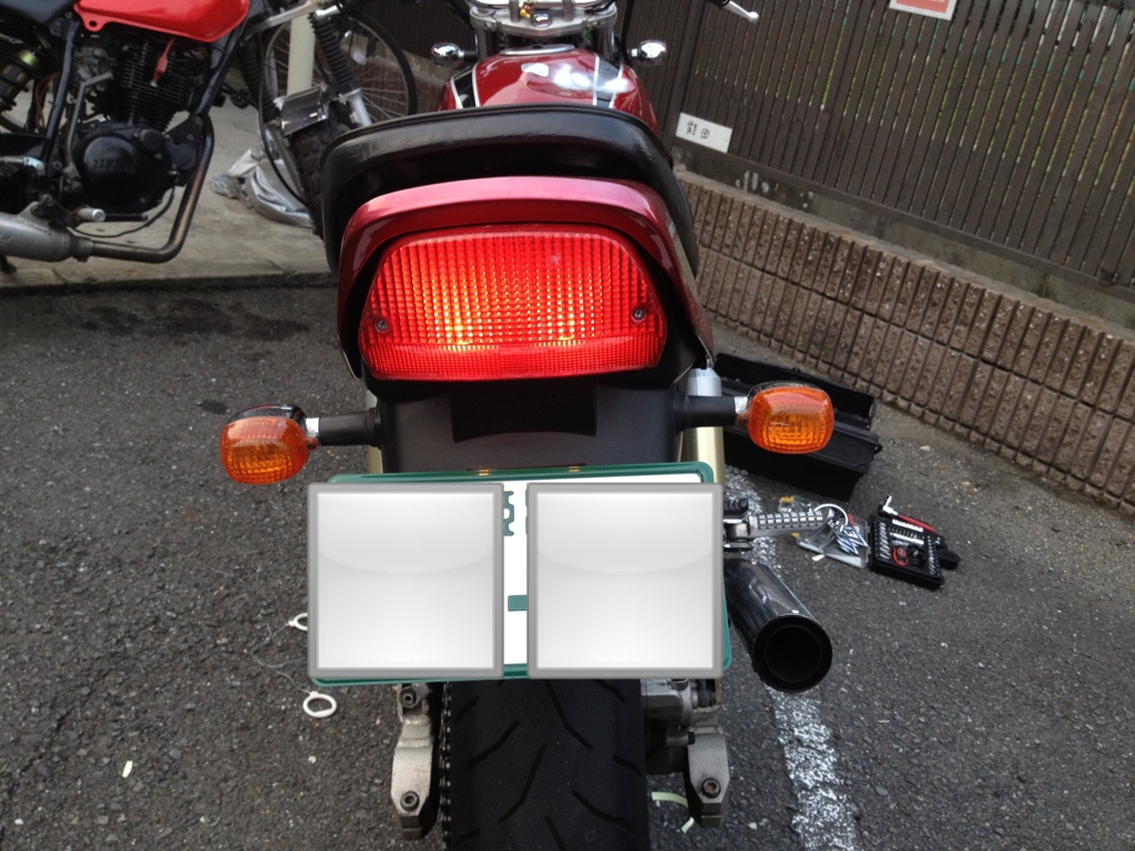 ゼファー400 純正テールランプ ゼファー400 純正 テールランプ