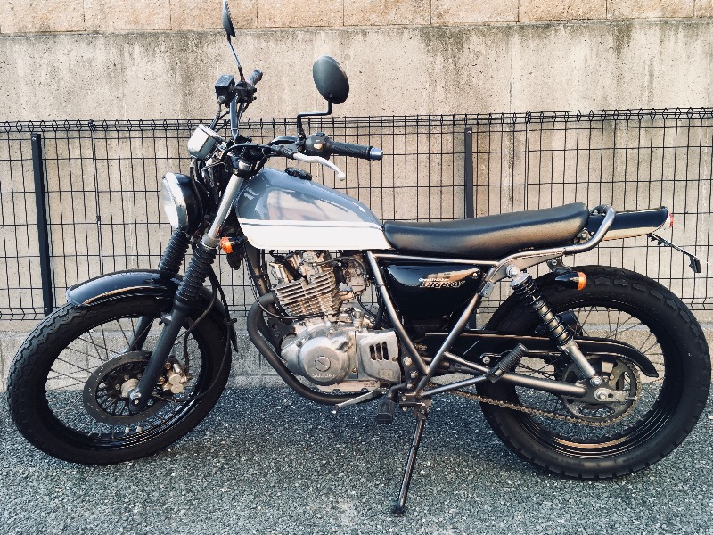 グラストラッカー タンク塗装 19,050km（スズキ グラストラッカー