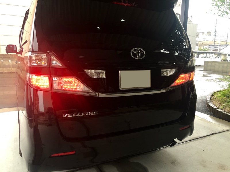 20アルファード 純正テールランプ