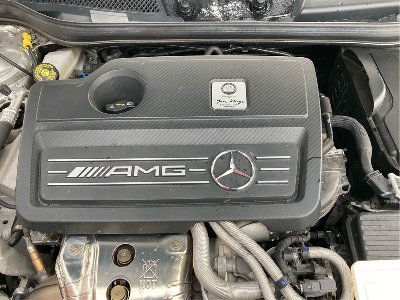 ベンツ エンジンカバー W246 W176X156 C117 ベンツ エンジンカバー