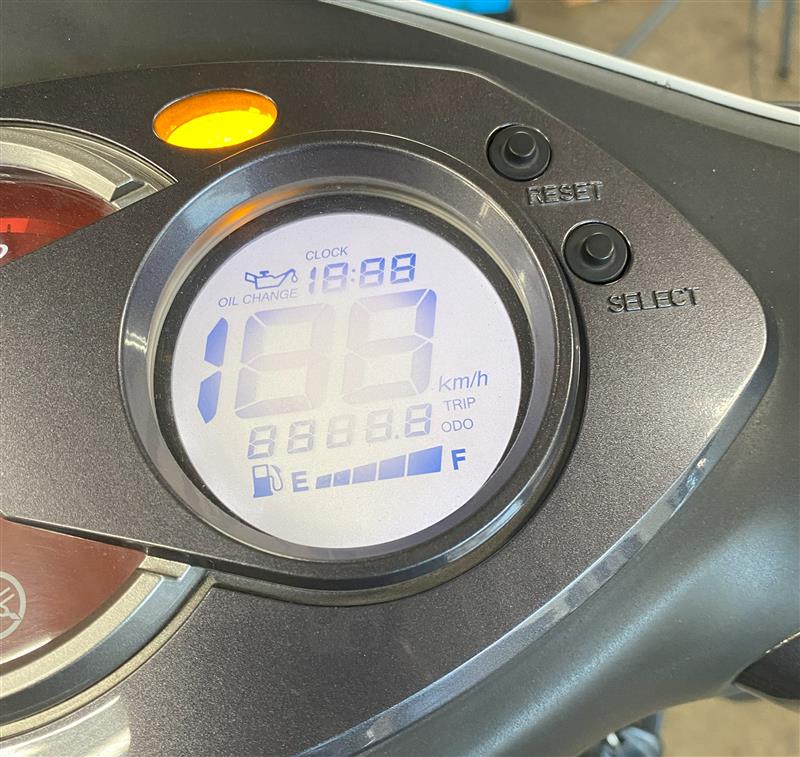 SE44J シグナスx 二型純正メーター周りセット液晶良好。