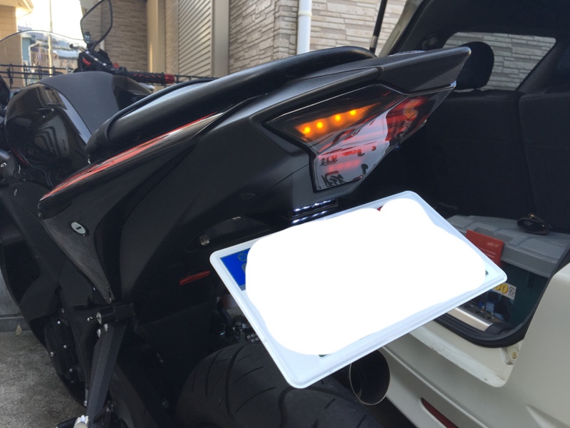ヤフオク YZF-R25 R3 r25 LEDテール ウインカー内蔵 ランプ スモーク