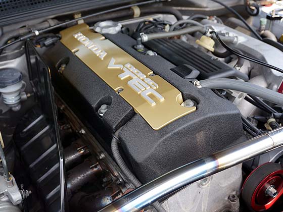 ホンダ(純正) エンジンヘッドカバー塗装 のパーツレビュー | S2000
