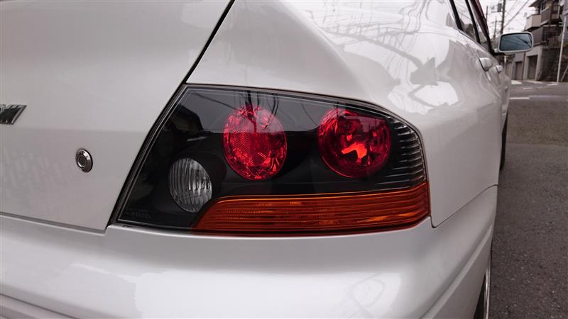 ランサー 左 テールランプ ライト エボリューション P3603 ランエボ