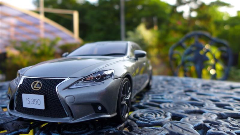 1/8京商サムライレクサスIS 350 Kyosho Lexus Is 350 F Sport 1/18