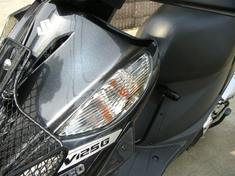 アドレスV125G紅白テール v125g 廃盤希少新品台湾テール(紅白テール