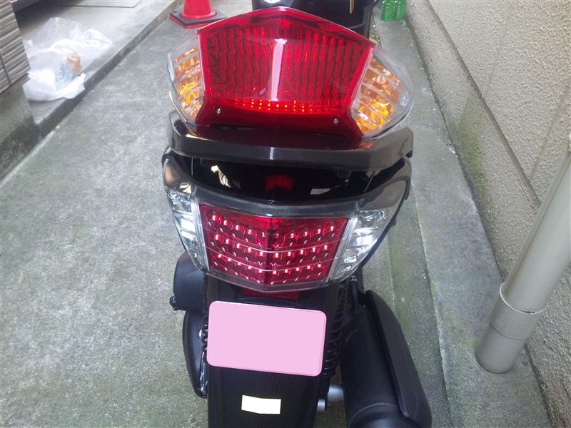 シグナス2型 4型埋め込みテールランプ 2型テール交換で値下げ シグナスx 2