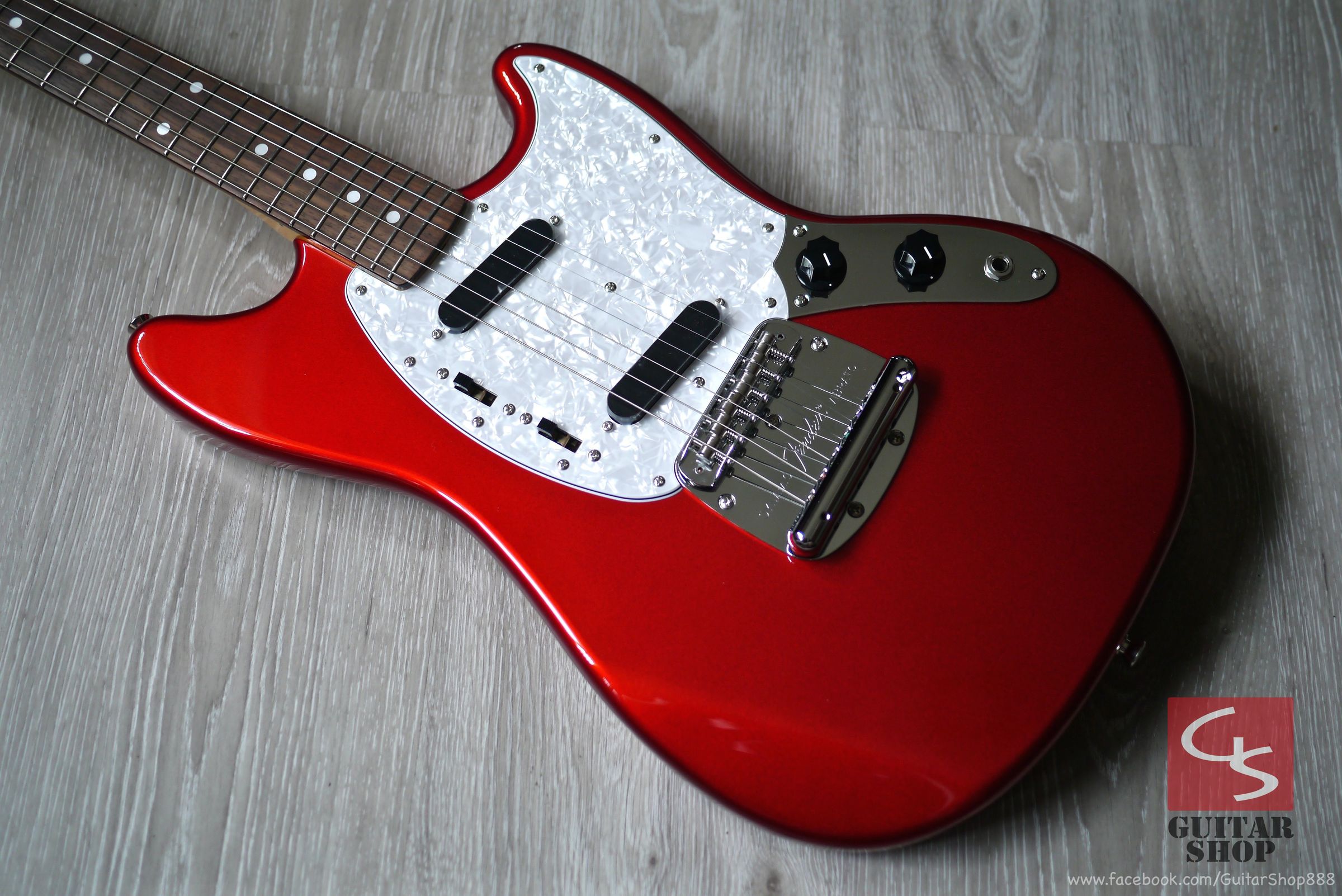 全新Fender Japan Exclusive Classic 70s Mustang MG69 – Guitar Shop