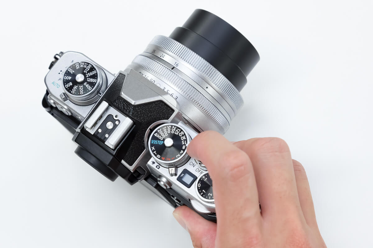 ニコン nikon F ボディ レンズ nikkor 28mm 2.8 セット ニコン NIKKOR