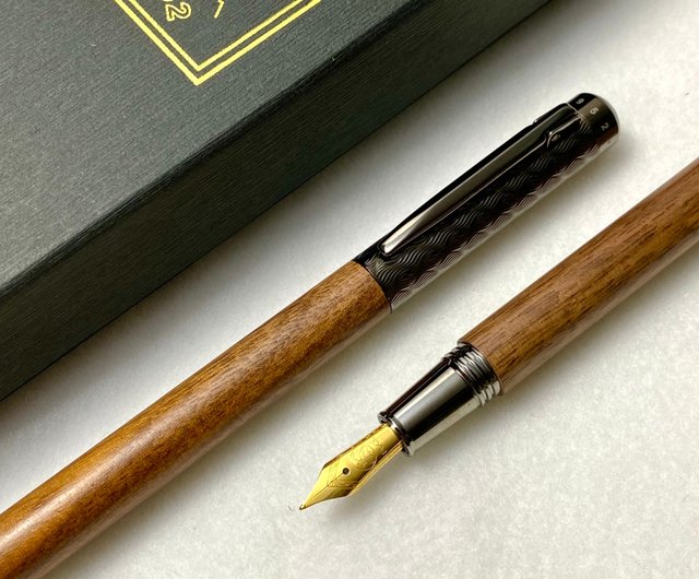 ブラウン木製万年筆 金メッキ装飾 【公式通販】