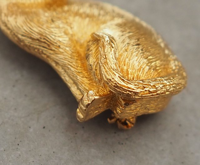 CHRISTIAN DIOR ディオール キャット 猫 ブローチ ゴールド