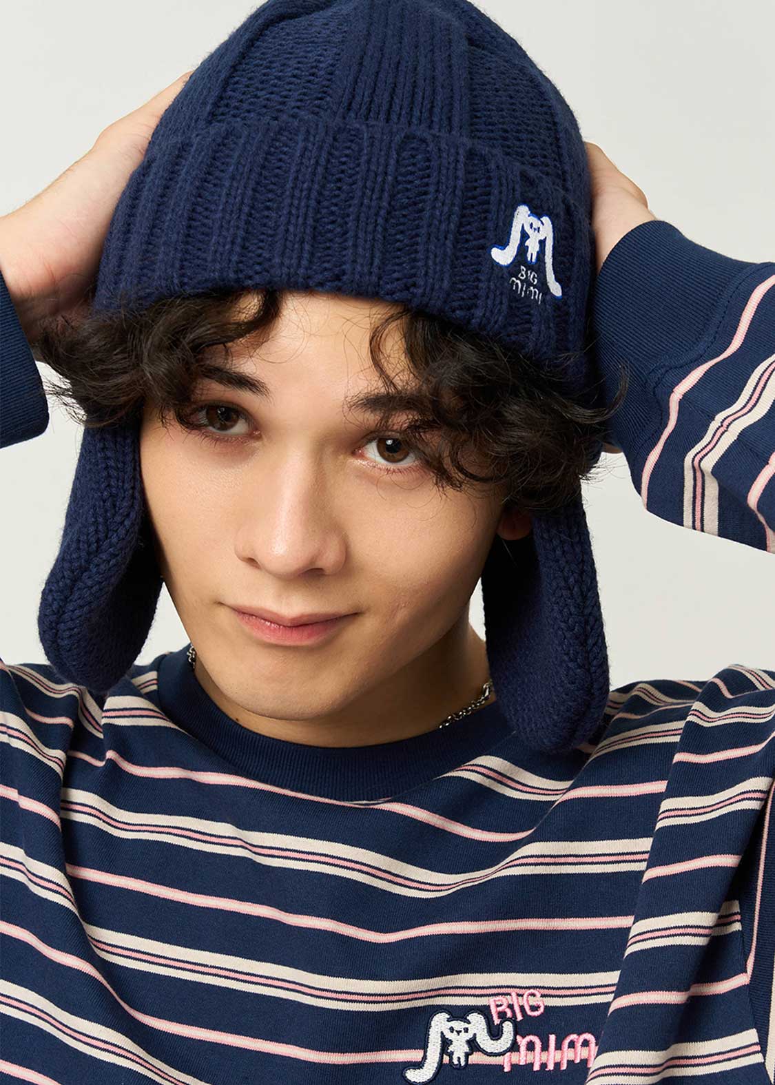 _ L'ily_様 青×黒 ウサギ耳付きニット帽 キャンディストリッパー