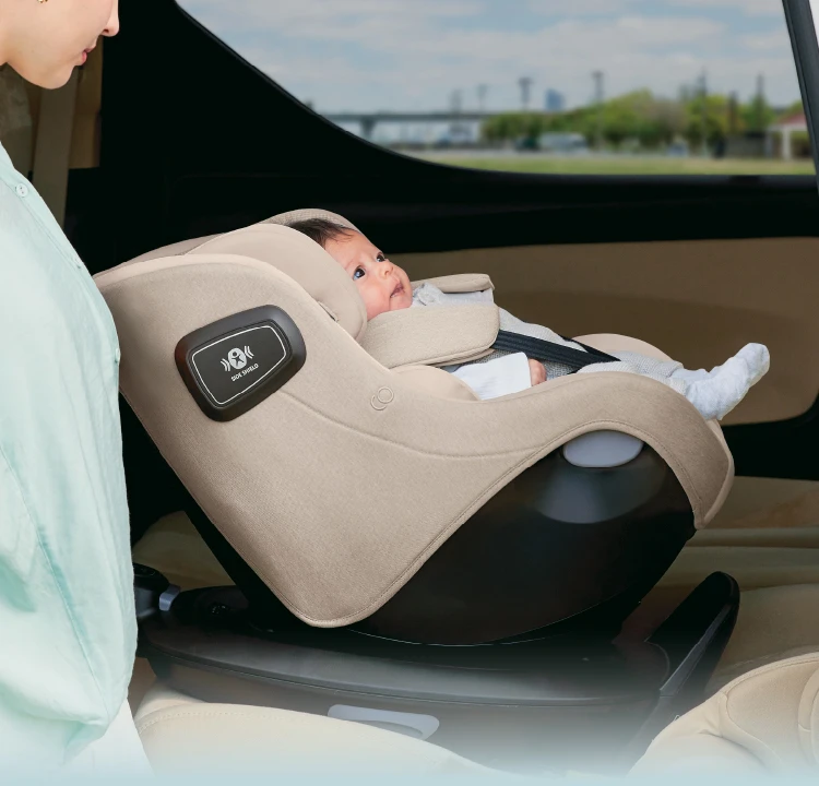 注文 ✨️極美品✨️アップリカ クルリラ ビッテ チャイルドシート