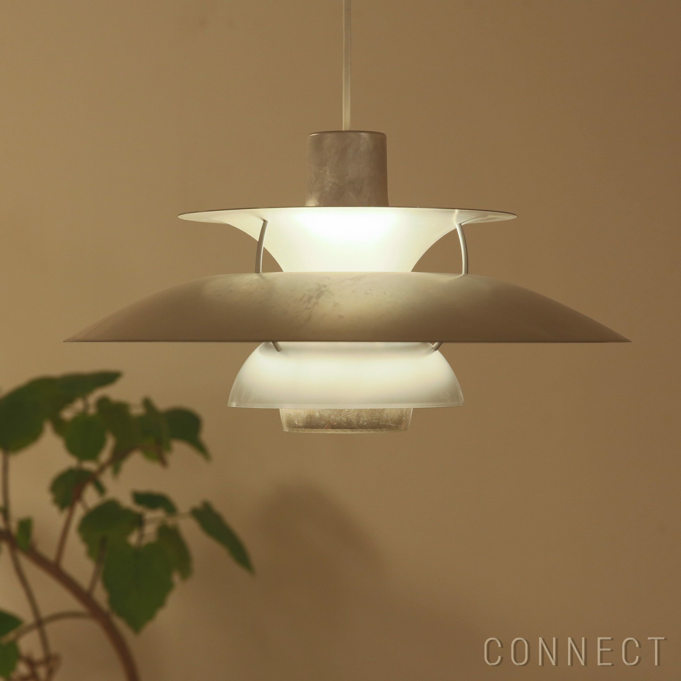 Louis Poulsen(ルイスポールセン)/ Moser（モザー） 205 | CONNECT