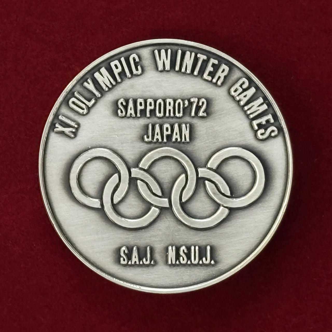 純銀記念メダル 純銀盃 銀杯 銀盃 純銀杯 134g 銀杯・純銀製 銀杯 純銀