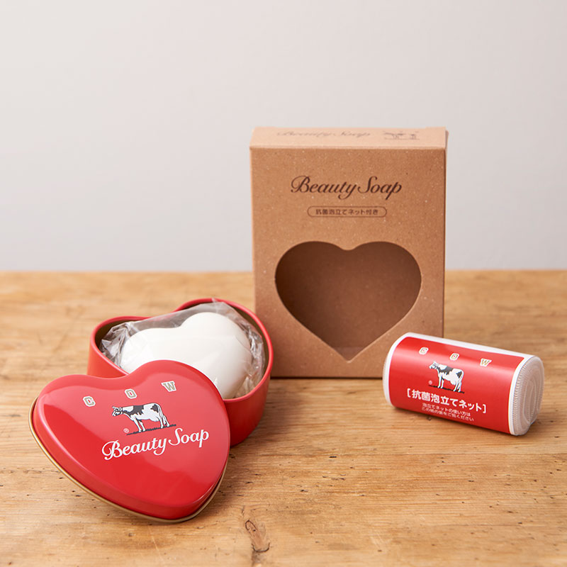 カウブランド赤箱 ミニハート缶(8.5×10.5×3㎝ / 96g（容器包装含