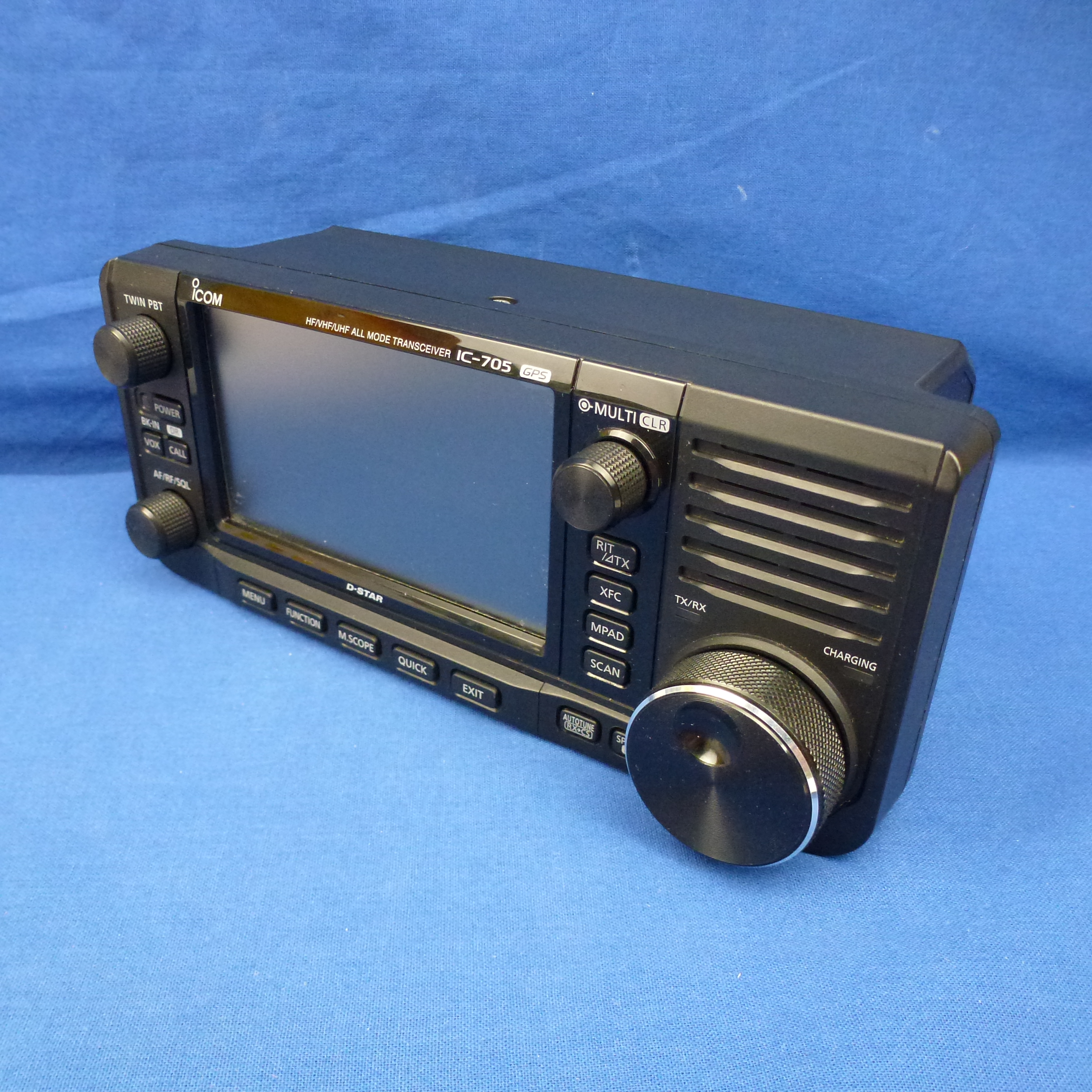 中古品】IC-705 （IC705) 程度【D】附属品【バッテリー/マイク/取扱