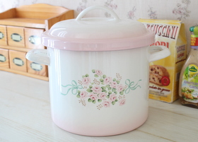 イマン エマ 陶器、ホーロー － フレンチカントリーのバラ柄、レース