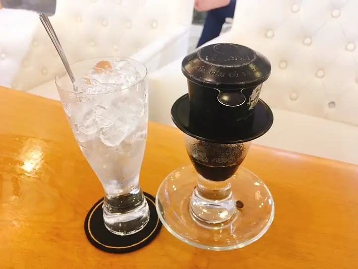 チェーン店なのに一杯850円！ 超高級「ジャコウネココーヒー」を飲んで