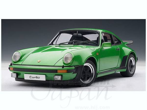 昭和レトロ】ポルシェ930ターボ 1／18スケール 昭和レトロ】ポルシェ