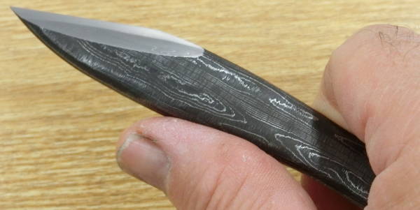 藤廣作、墨流し鮎切り出し