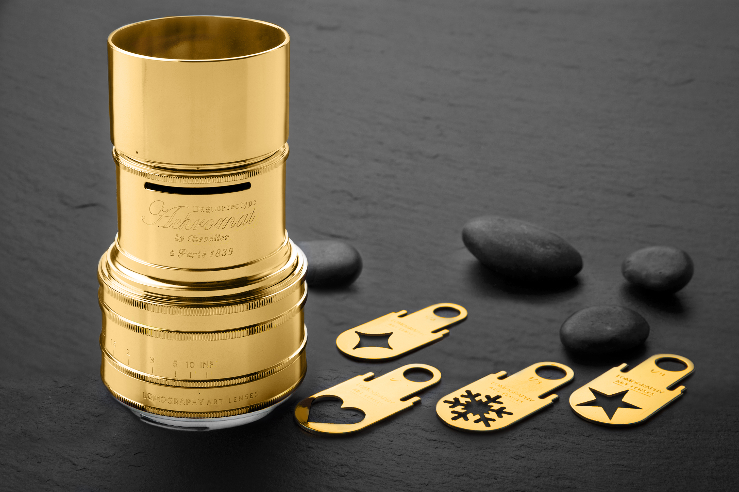 Lomography Art Lens 2.0/64 Eマウント ロモグラフィー、限定ゴールド