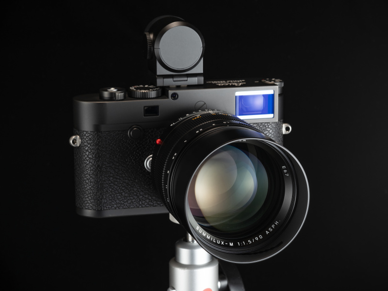 ライカレンズの美学：LEICA SUMMILUX-M F1.5/90mm ASPH. 超大口径の