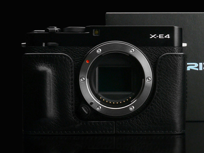 GARIZ、イタリアンレザーのFUJIFILM X-E4用カメラケース。ブラックと