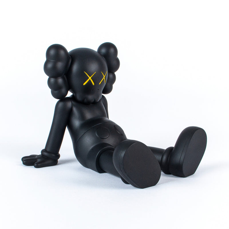 KAWS:HOLIDAY TAIPEI 7-inch Vinyl Figure - Black – DDTStore