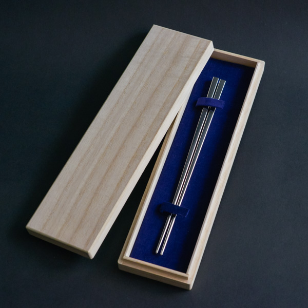 送料無料】 銀製 箸 女性用 名入れ彫刻無料 / お箸 プレゼント 一膳