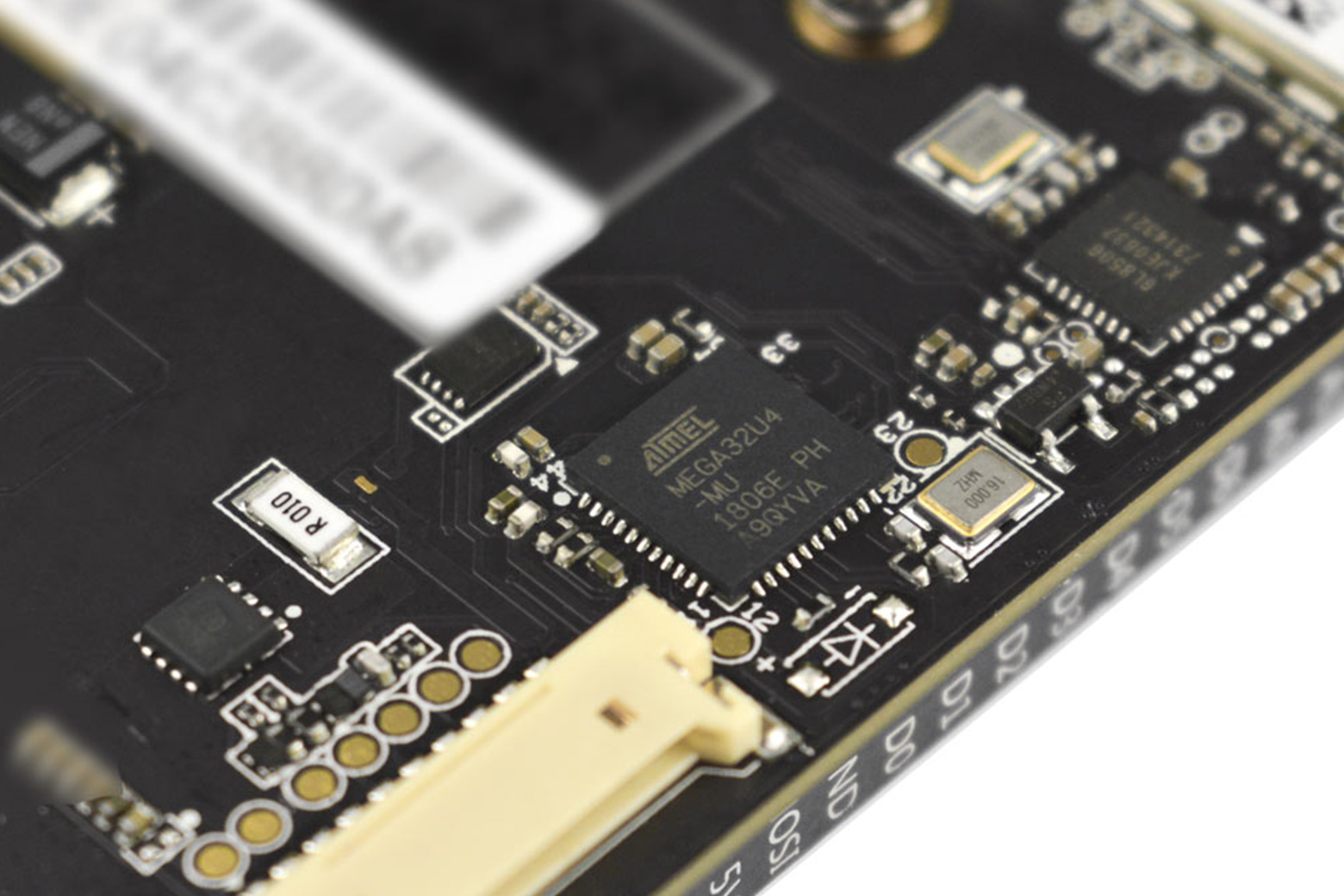 LattePanda 2 Alpha 800s-A Pocket-sized Powerful Windows/Linux