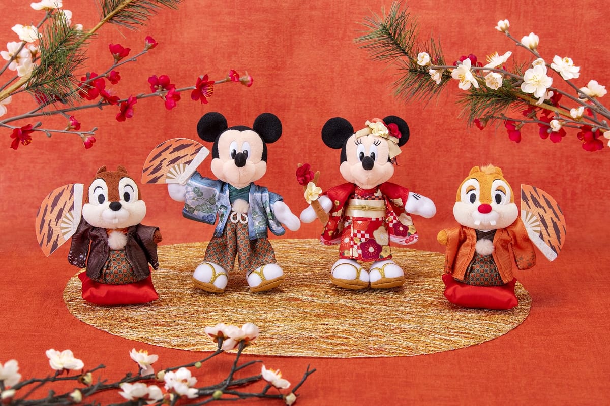 ディズニー 2025 お正月 迎春 ぬいぐるみバッジ ミッキーマウス 【公式