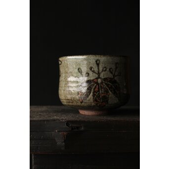 清水六兵衛 菊桐紋 絵唐津茶碗 藪内節庵敷箱 P368｜骨董店 のびる 古