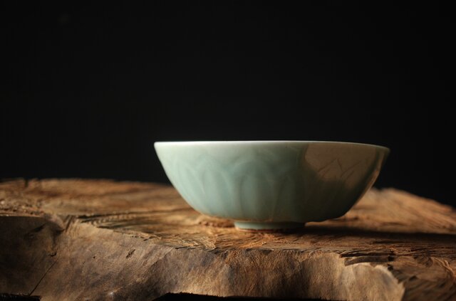 河井寛次郎/鐘渓窯 【青瓷蓮辨鉢/青磁蓮弁鉢】河井紅葩識箱付 P474